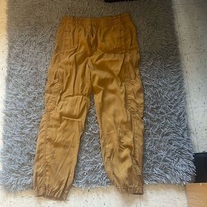 Sanctuary tan cargo pants, size XL